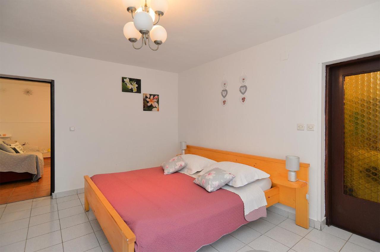 Apartment Dulijana 2042 PUY 외부 사진